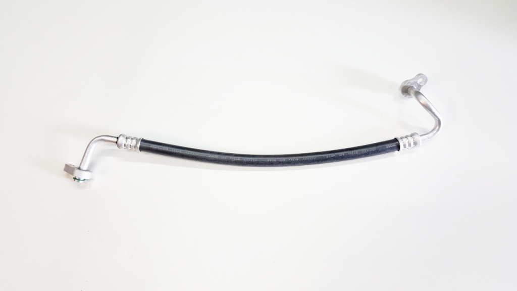 צינור מזגן  פורד פוקוס 2 החדשה 